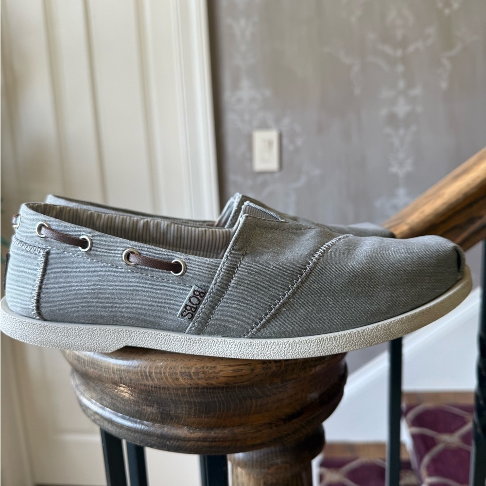 BOBS by SKETCHERS grey with leather trim ladies US size 9 very good condition - Picture 7 of 8